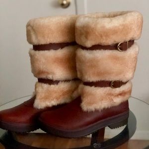 W Lilyan Ugg Boot